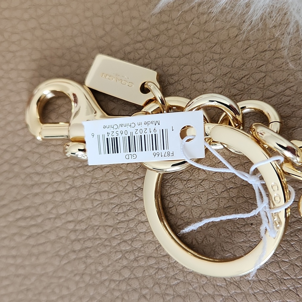 NWT IOB Coach Gold Teddy Bear Key Ring Or Bag Charm 💛🧸🎁 - Picture 5 of 13